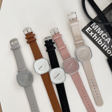 Luxury Analog Wrist Watch For Women